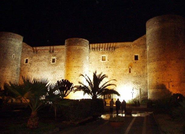 Ursino Castle Terrace Residence CTA Exterior foto
